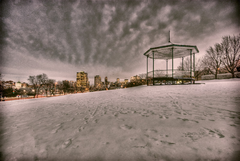 Band Stand on Parc Avenue