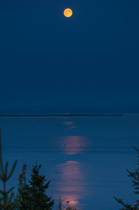 Moon rising over the Saint Lawrence